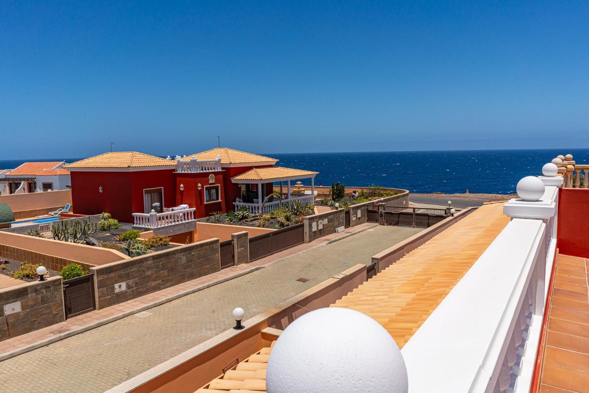 Villa Oceana - Cliffside Retreat Costa De Antigua Esterno foto
