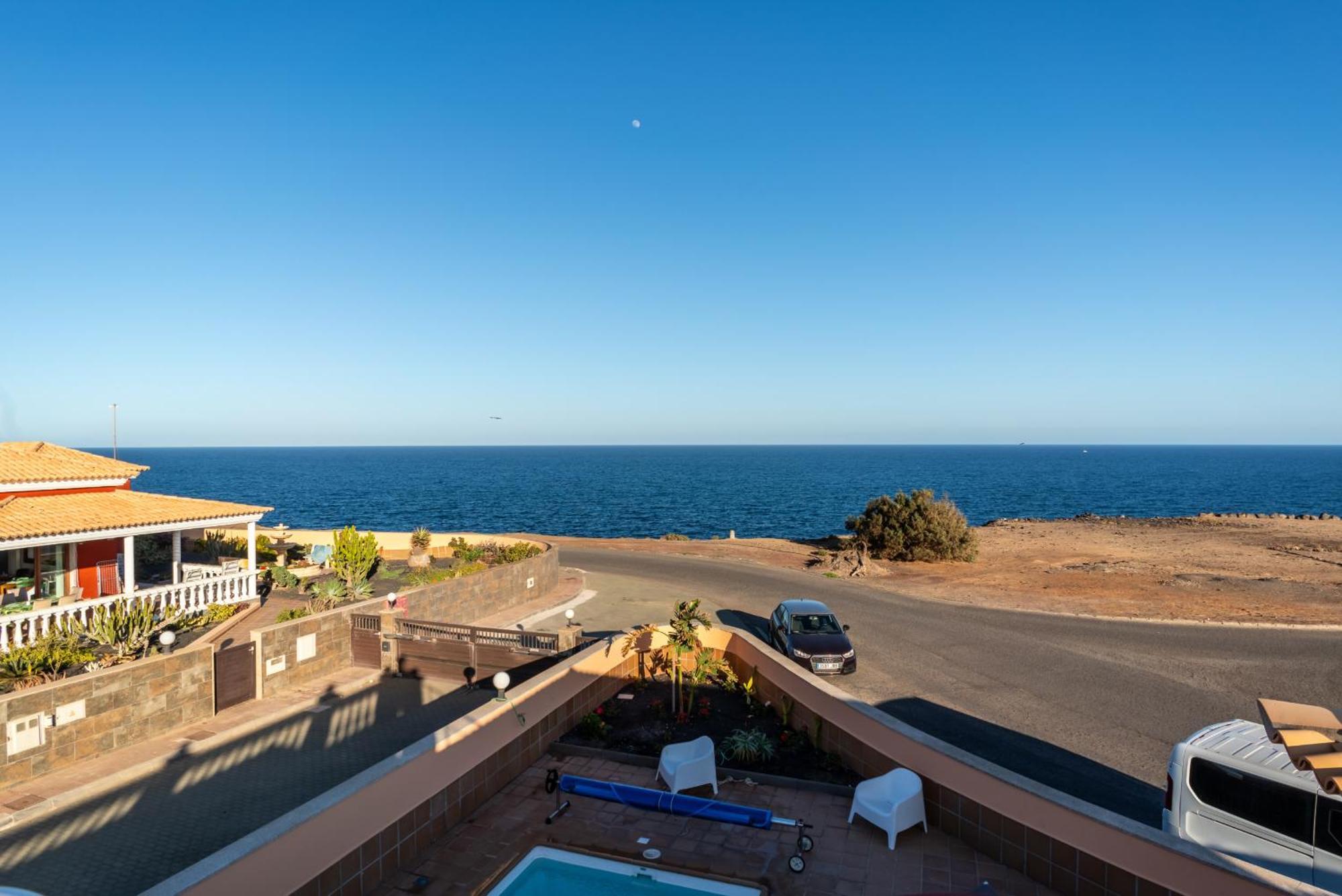 Villa Oceana - Cliffside Retreat Costa De Antigua Esterno foto